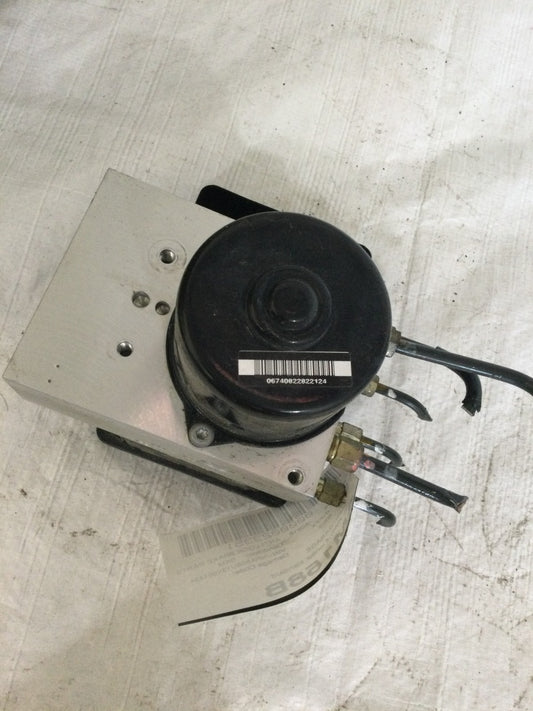2003 Infiniti FX35 3.5L ABS Anti Lock Brake Pump OEM 47660 CG084