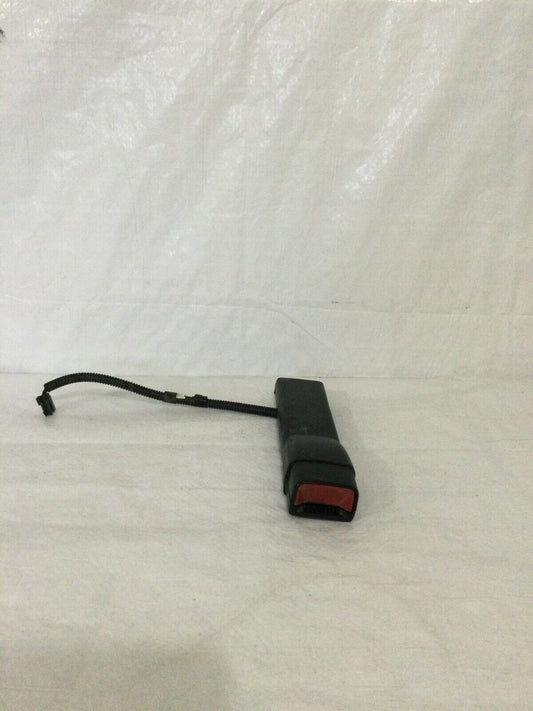 2009 GMC Sierra 1500 Front Left Driver Seat Belt Buckle OEM LH