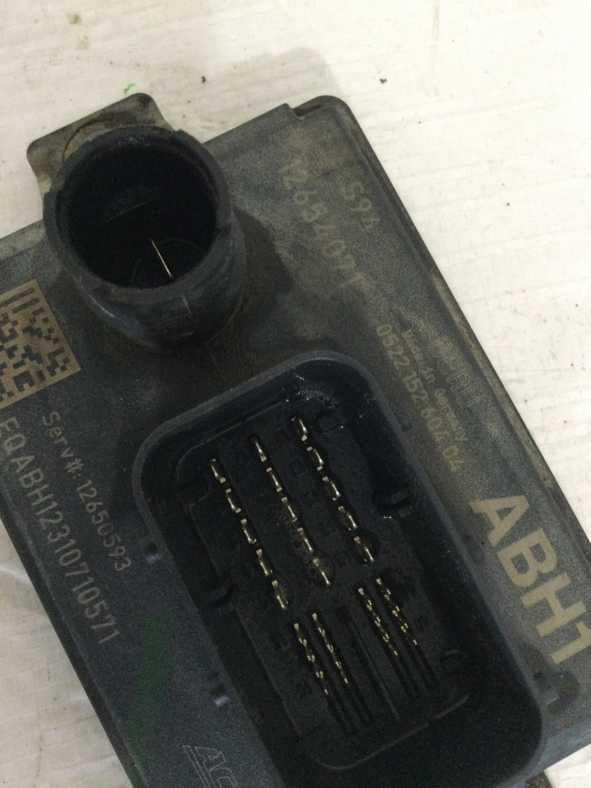 2014 GMC Sierra 2500 6.6L Glow Plug Control OEM 12654071
