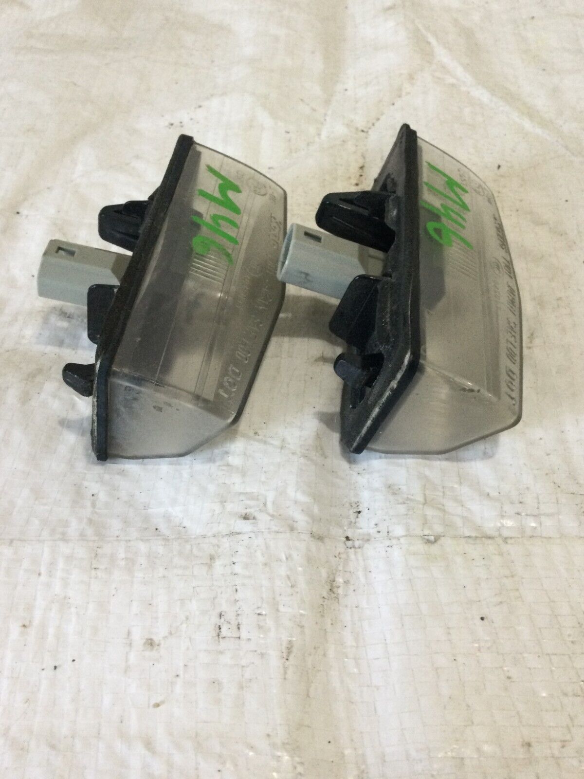 2004-2009 Toyota Prius License Plates Lights Pair OEM