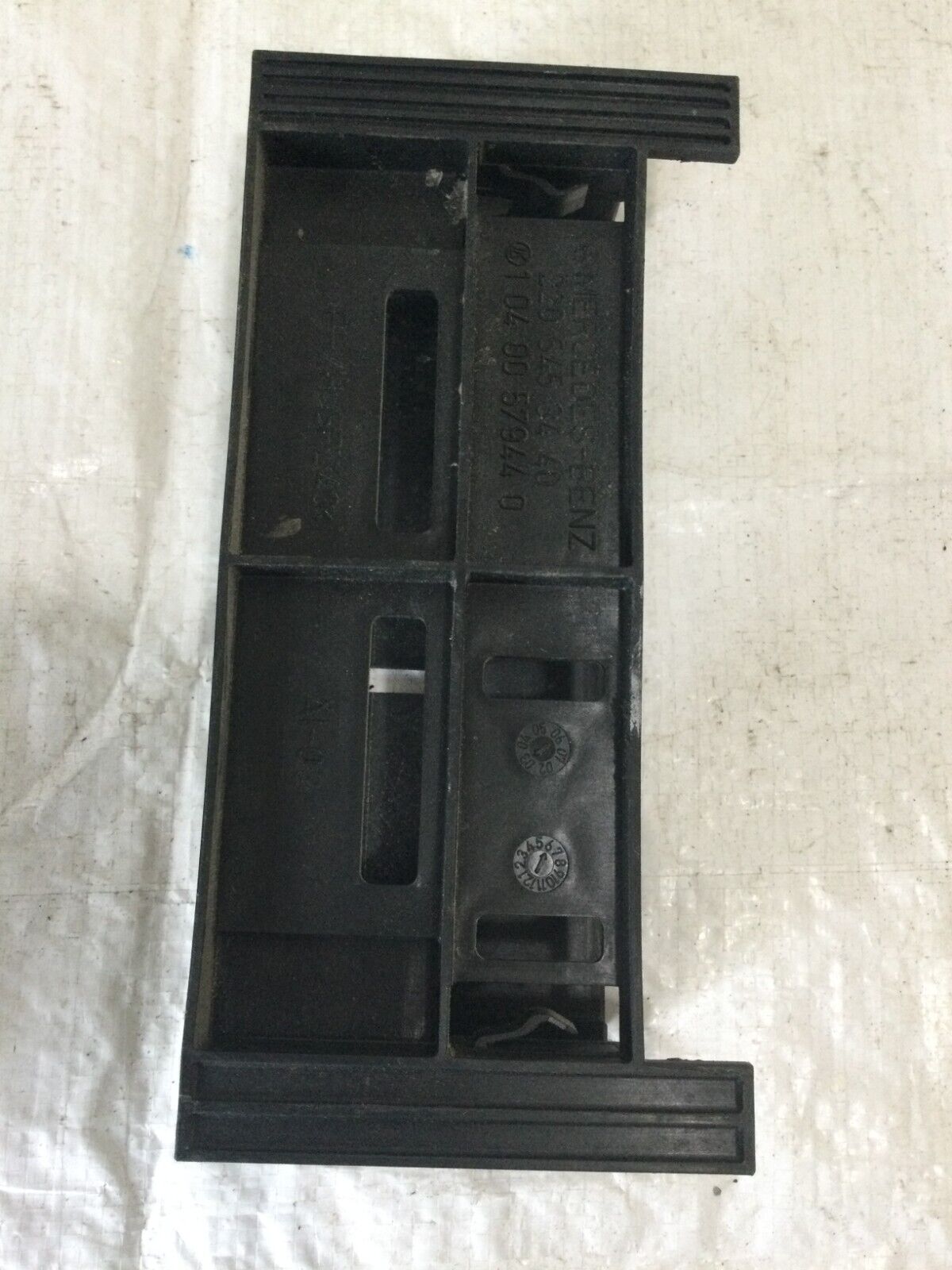 2004 Mercedes-Benz S430 Engine Computer Holding Bracket OEM 2205453440