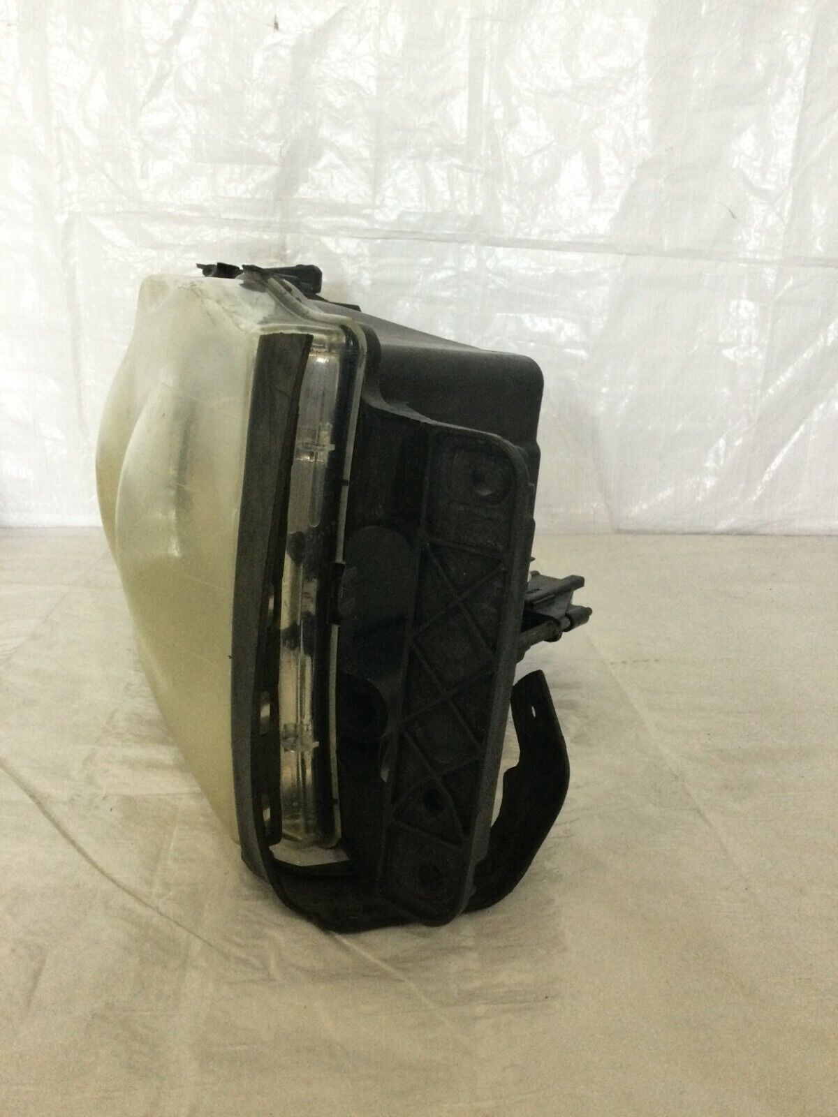 2002-2005 Dodge Ram 1500 Left Driver Side Headlight 55077121AB LH