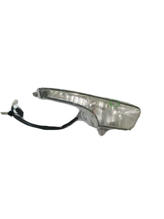 Nissan Altima Parking Signal Light Assembly 2013-2015 Passenger Side Sedan