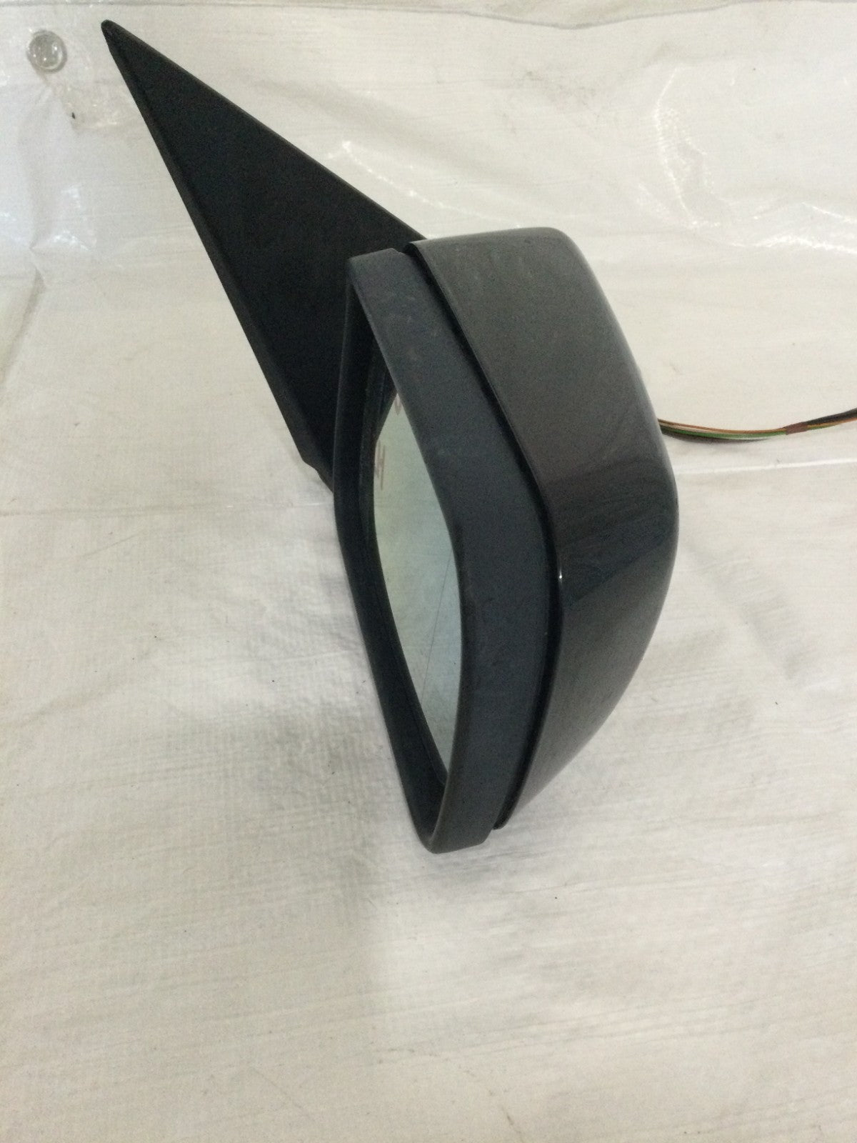 2003 BMW 325I Right Passenger Side Door Mirror OEM 0117352