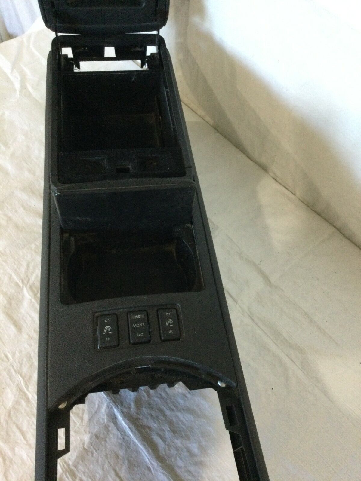 2007-2008 Infiniti G35 Center Console Assembly W/ Cup Holder OEM 68430JK00A
