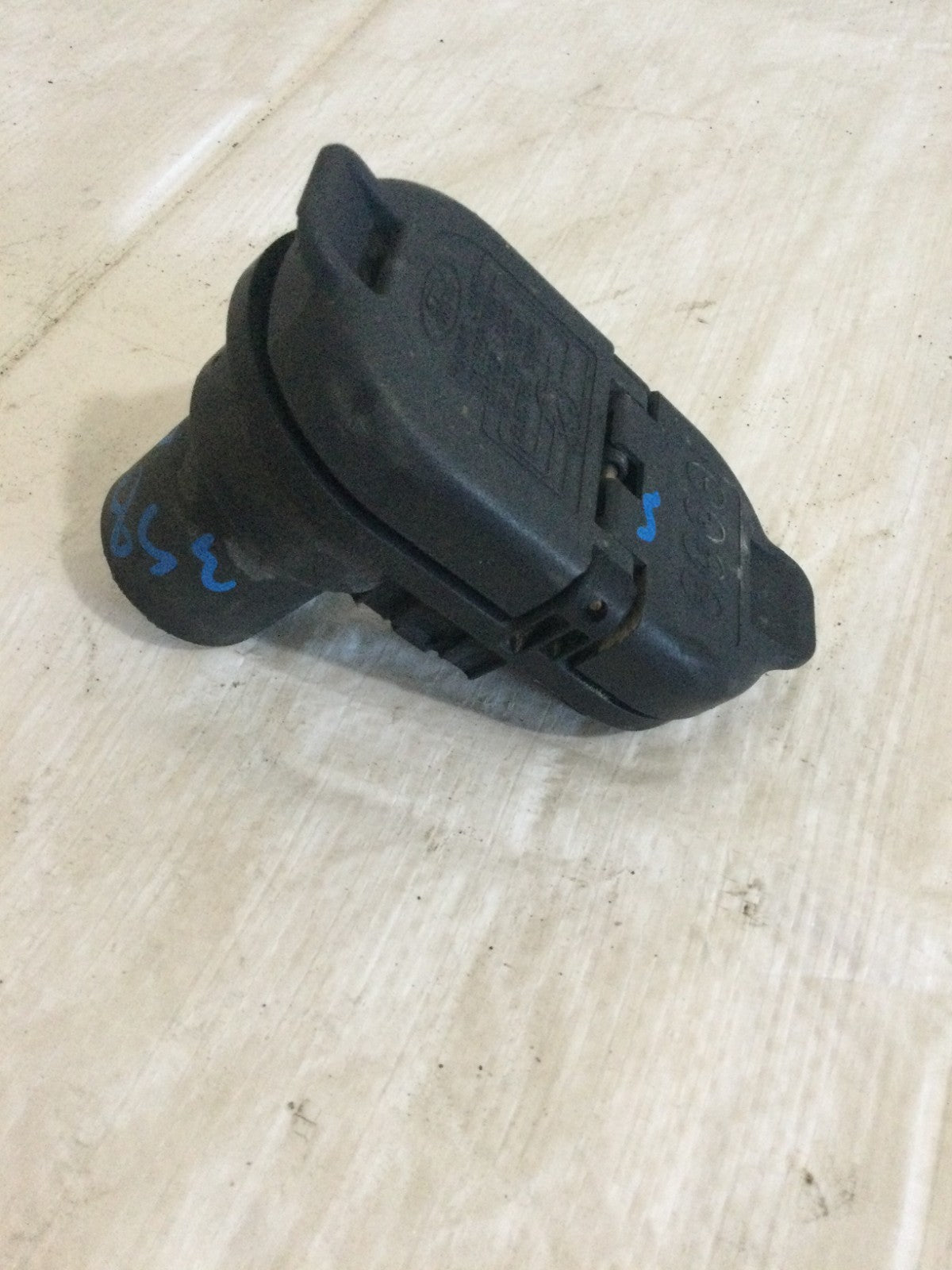 2018 Ford F150 F-150 5.0L Rear Trailer Wiring Connector OEM 6447302