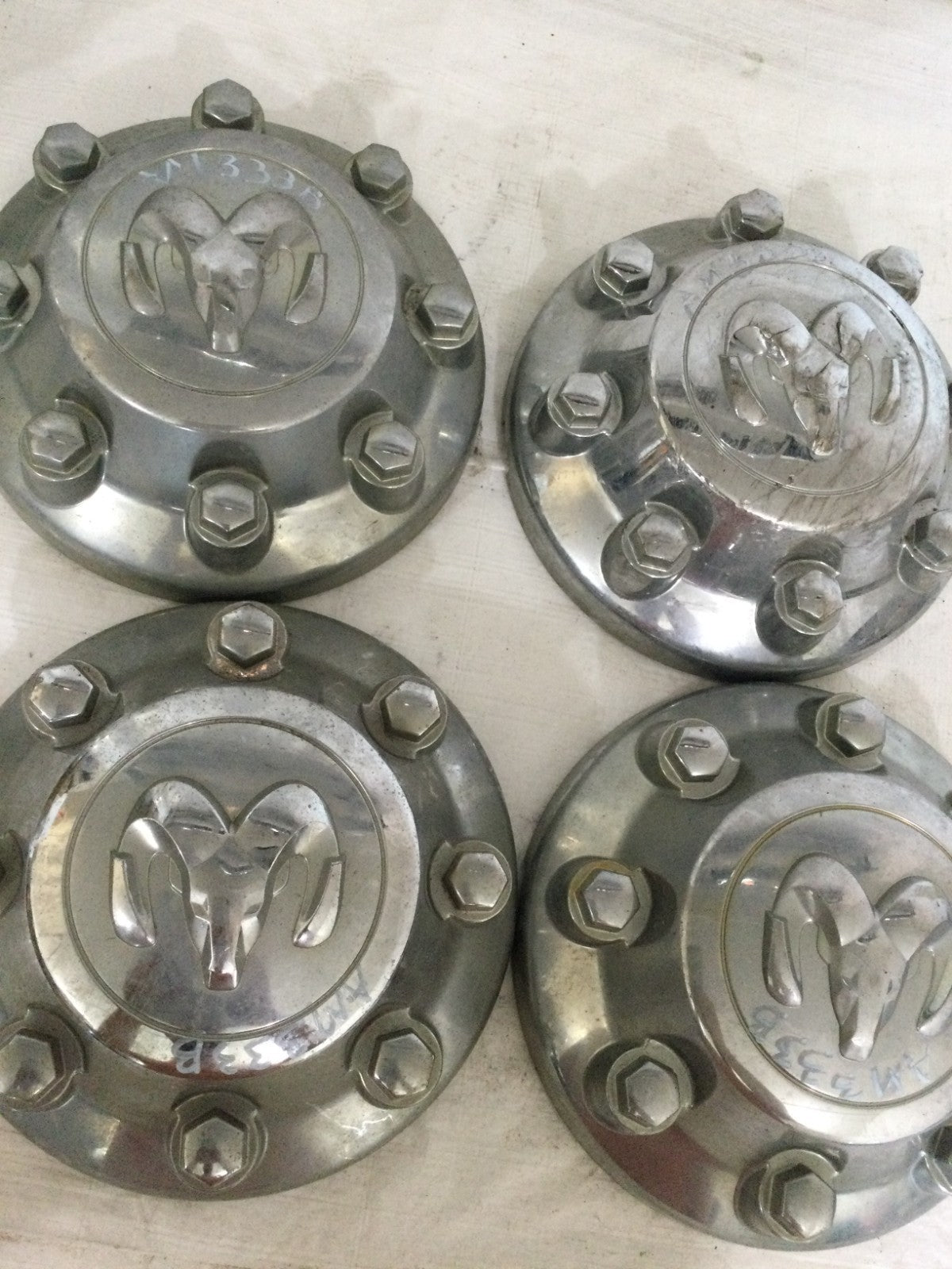 2014 Dodge Ram 2500 Center Cap Set Of 4 OEM