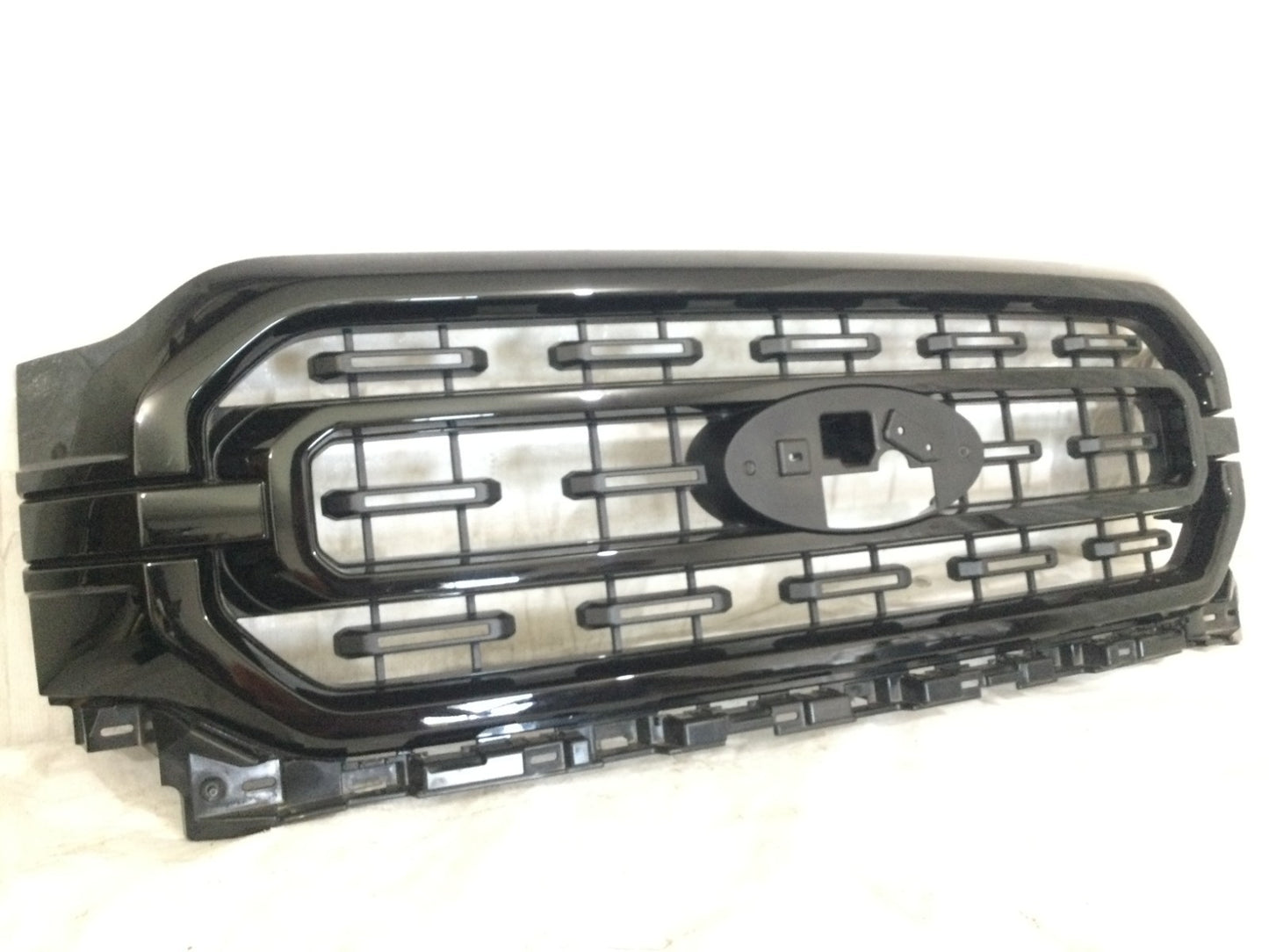 2021 - 2023 Ford F150 F-150 Front Upper Grill OEM ML34-8200-DF5GXT
