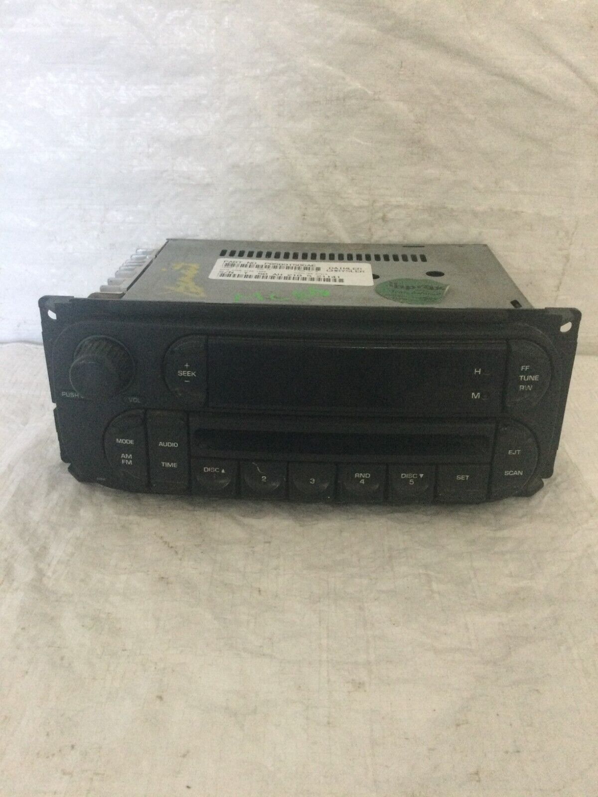 2002 -2007 Dodge Chrysler Jeep Radio CD Player Factory OEM P56038589AE