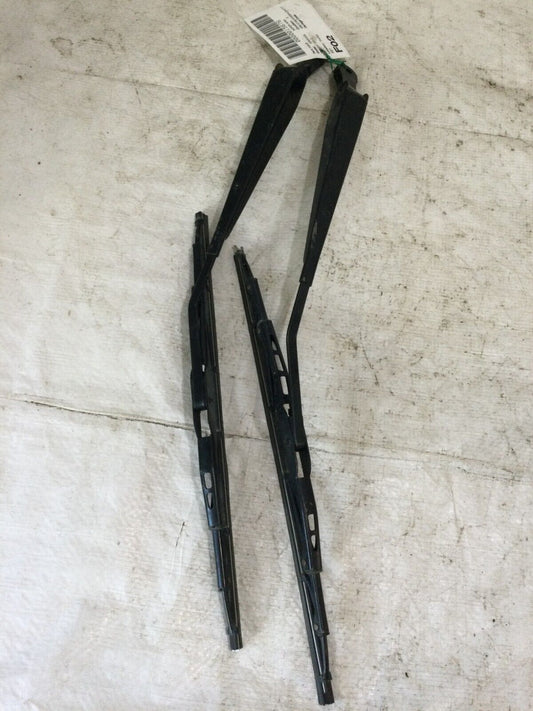 2017 Jeep Wrangler Front Wiper Arm Set OEM