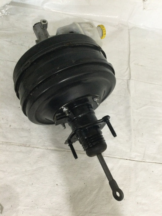 2013 Dodge Ram 1500 5.7L Power Brake Booster W/ Reservoir OEM 04581523AA