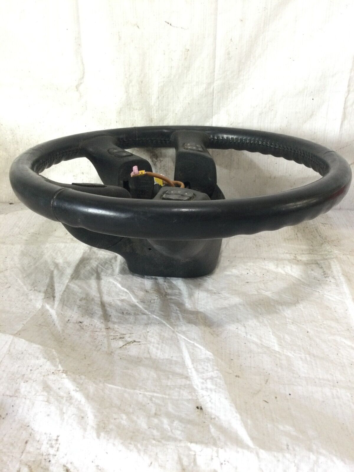 2003-2006 Chevy Silverado 1500 Strng Wheel W/ Control Buttons OEM