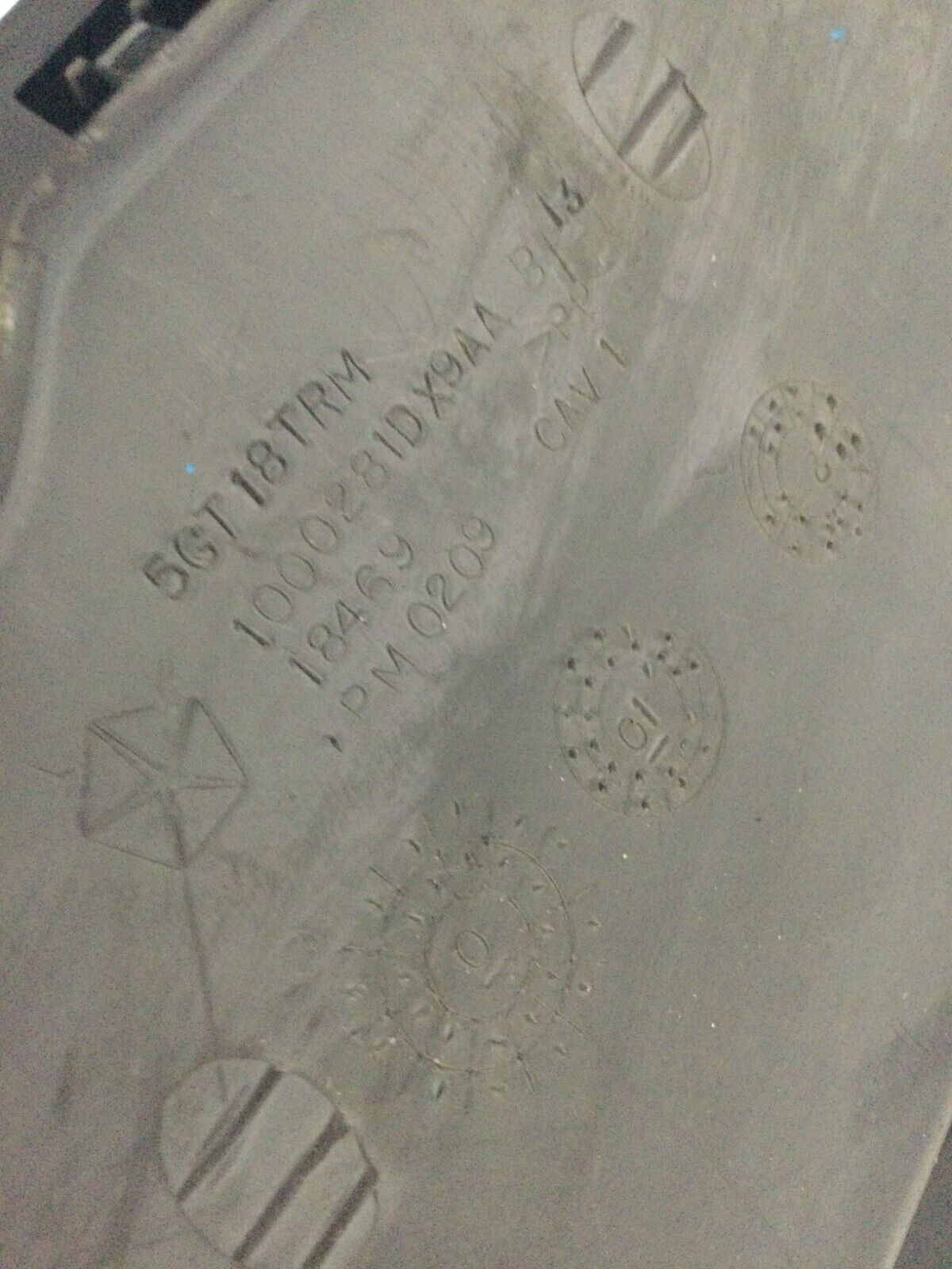 2004 Dodge Ram 1500 2500 3500 Glove Box Dark Charcoal OEM 5GT18TRM