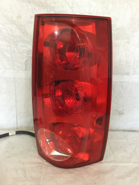 2008 GMC Yukon Right Passenger Side Tail Light Assembly OEM