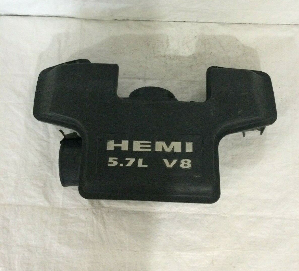2005 Dodge Ram 2500 Air Intake Tube Resonator OEM HEMI 2.4