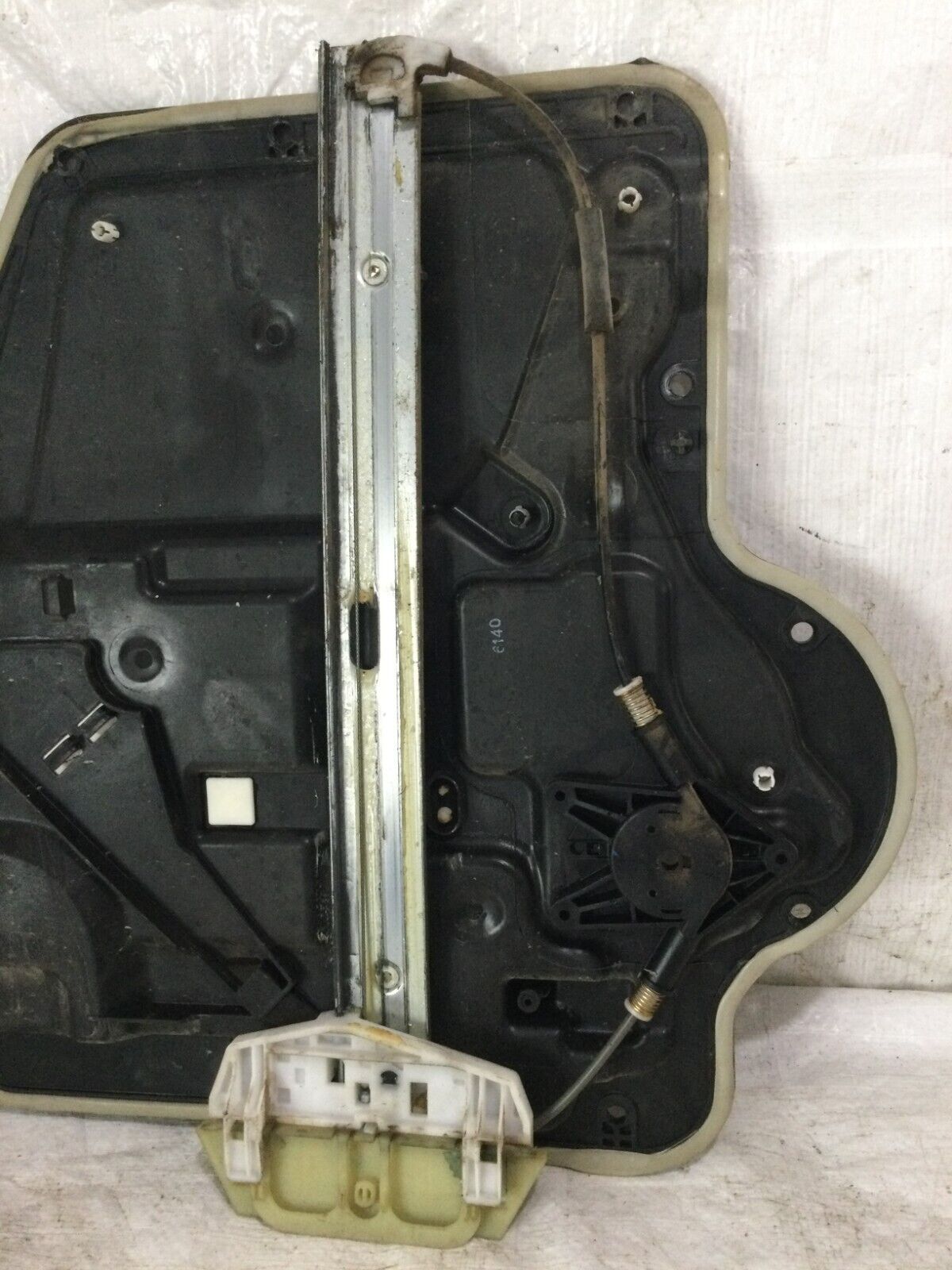 2017 Jeep Wrangler Front Left Door Window Regulator 68244607AB OEM