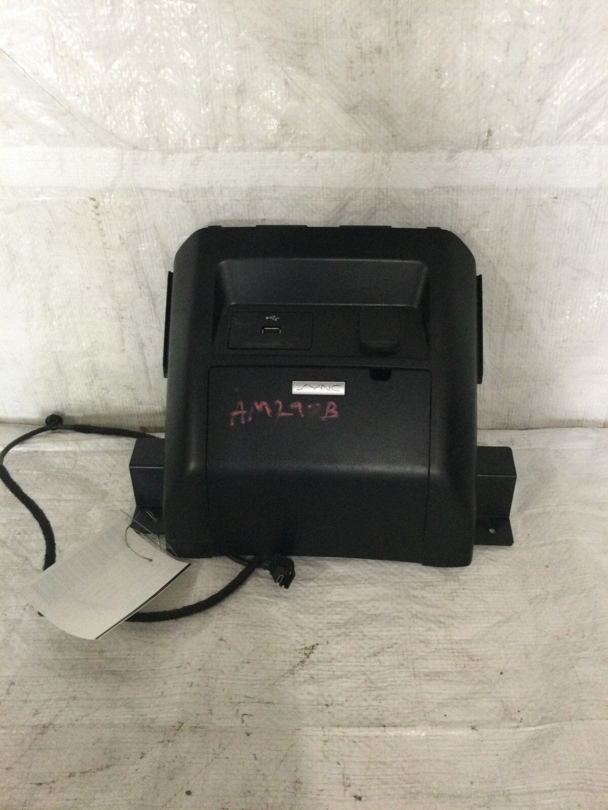 2018 Ford F-150 Front Lower Console OEM FL3B-15045P64-BJFAX
