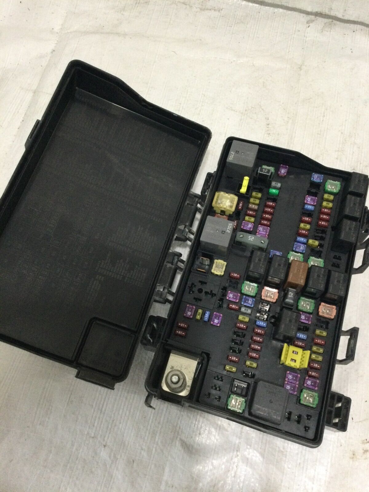 2021 RAM 2500  TIPM Integrated Power Fuse Box  68437288AB OEM