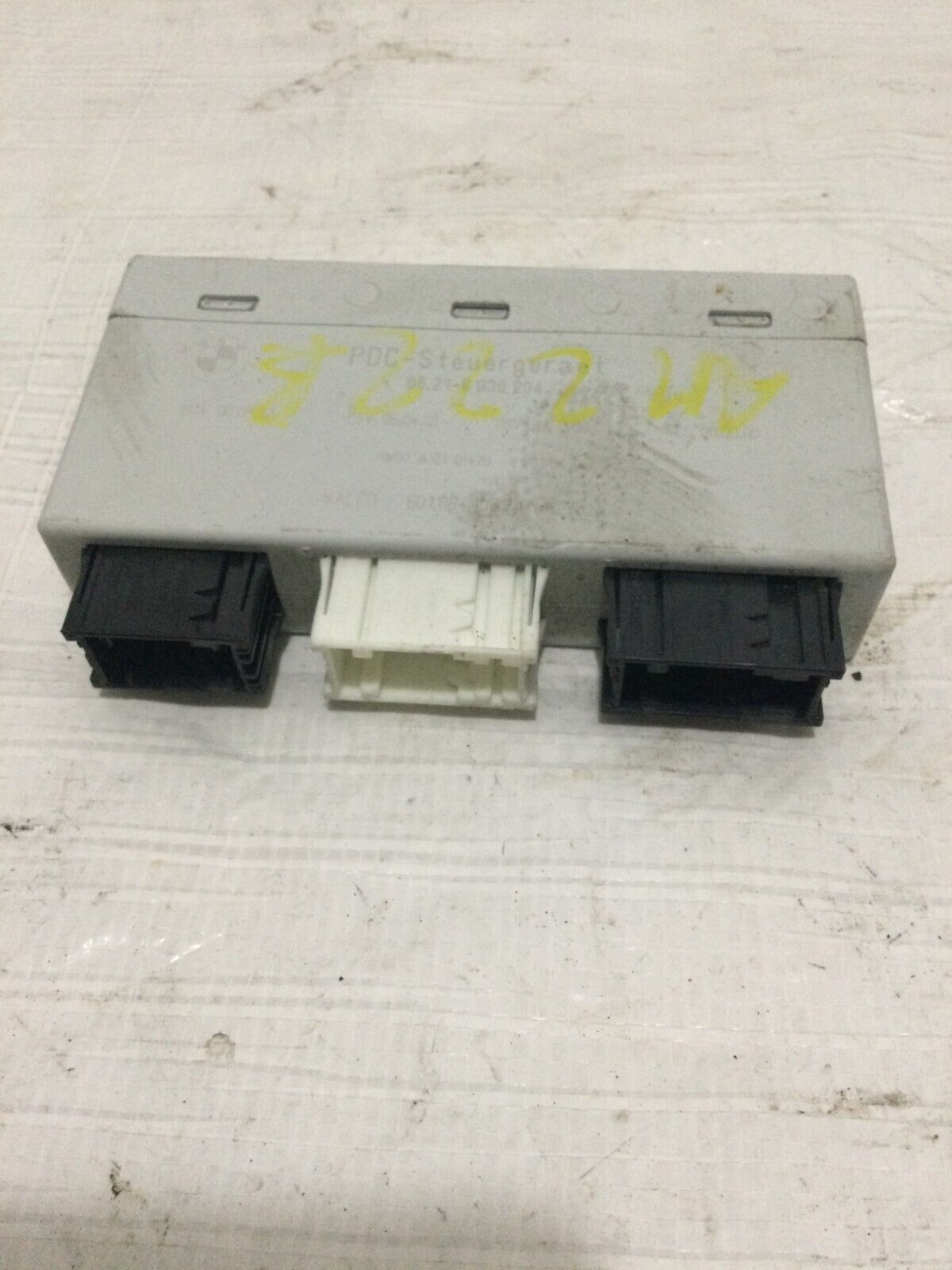2004 BMW 7-Series  Parking Assist Control Module  OEM