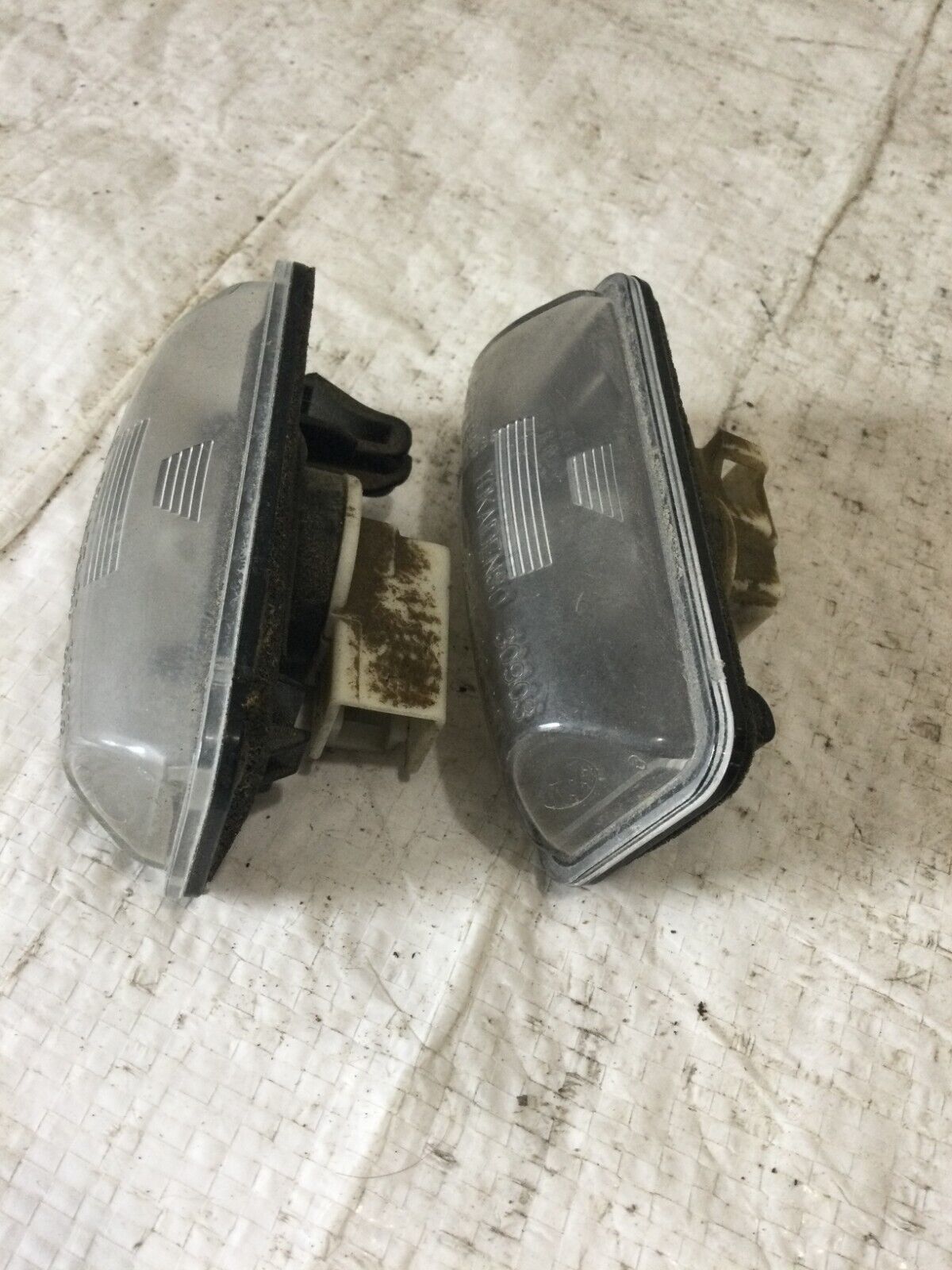 2018 TOYOTA 86 License Plate Light OEM 