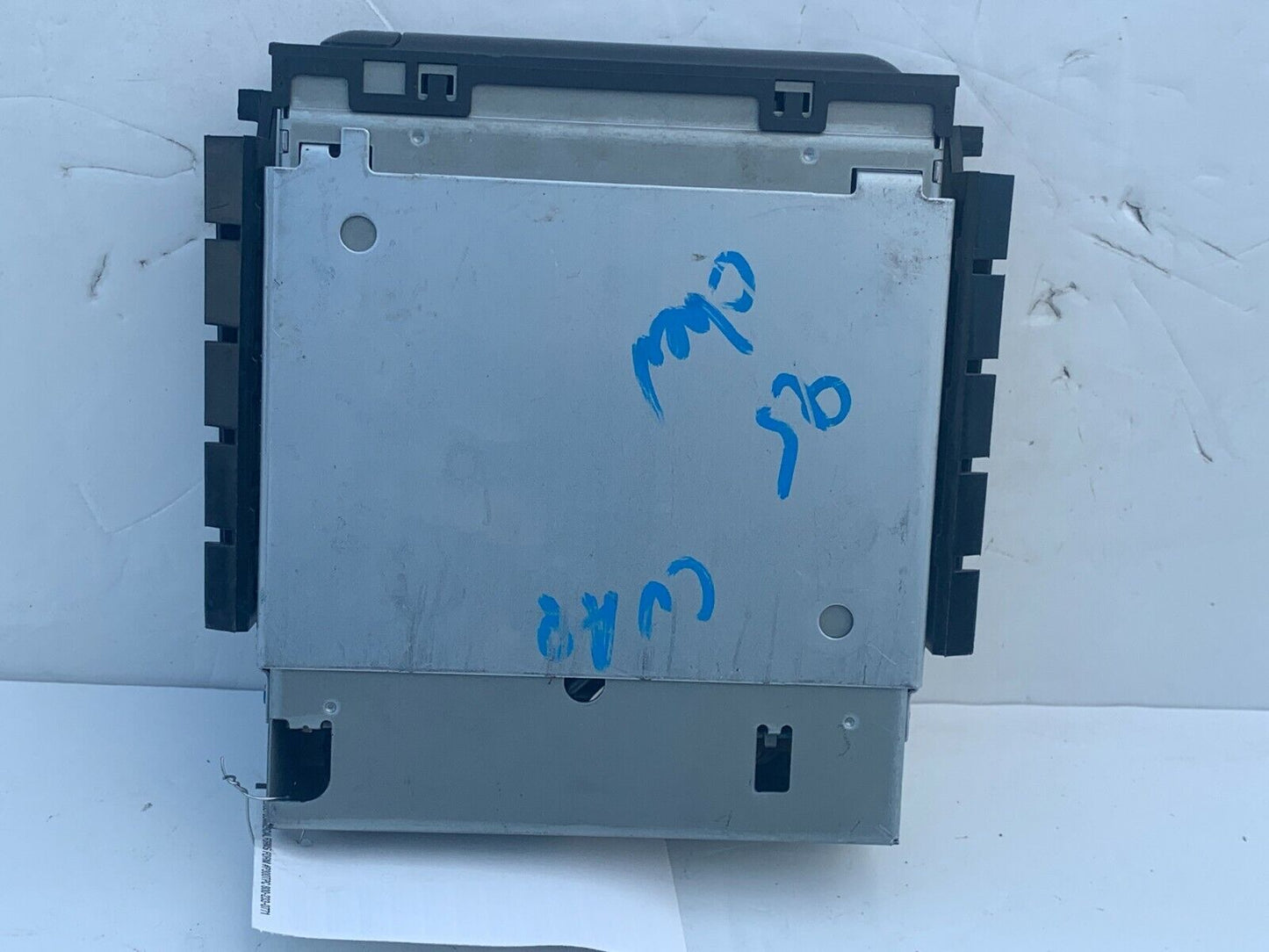 2000-2002 Chevy Silverado 1500 Single CD DVD Player Changer Receiver 16231055 OE