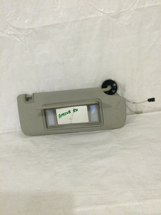 2019 Buick Regal Sportback Preferred II Sun Visor Right Side 39137494 OEM RH