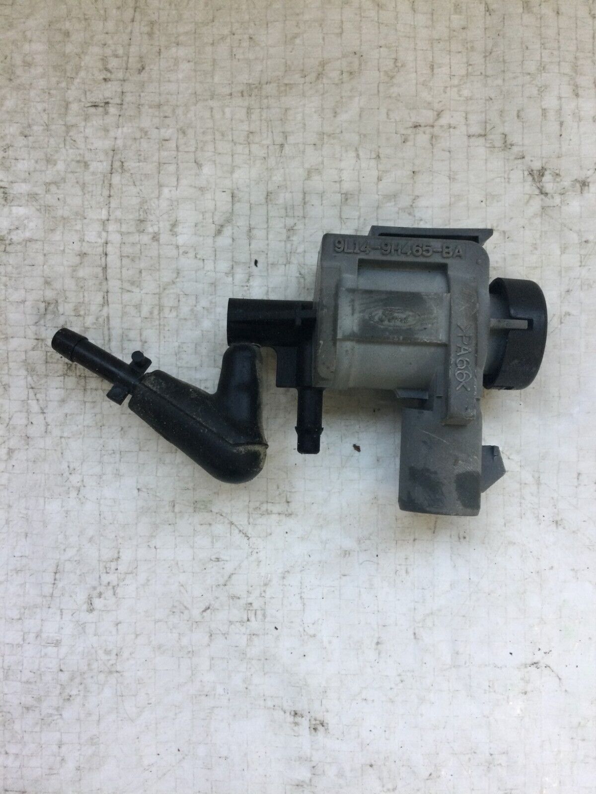 2017 Ford F150 F-150 Vacuum Solenoid Purge Valve 9L14-9H465-BA OEM