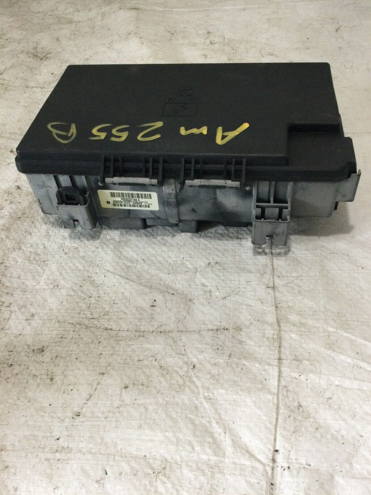 2017 Dodge Ram 1500 Fuse Relay Junction Block Power Distribution Box OEM