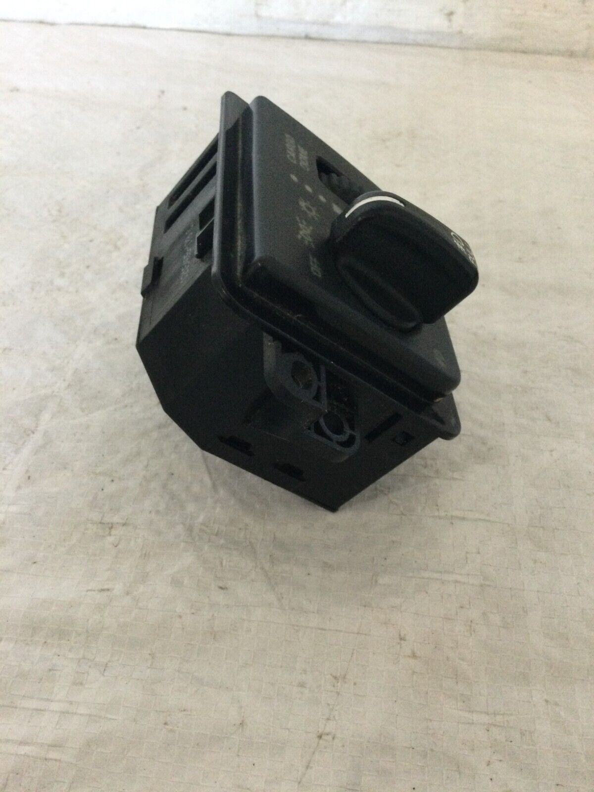 2004 Dodge Ram 1500 Headlight Fog Cargo Switch OEM