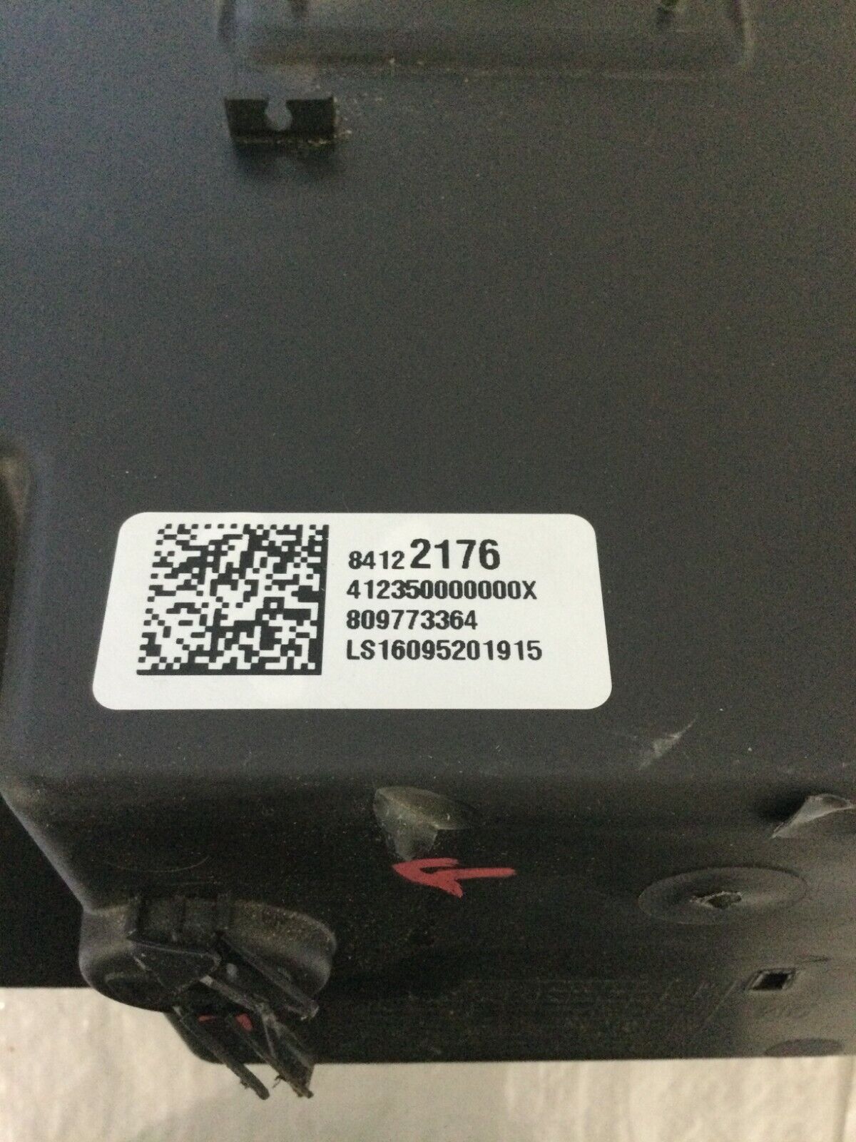 2016-2019 Chevy Cruze Storage Compartment Glove Box 84122176 OEM