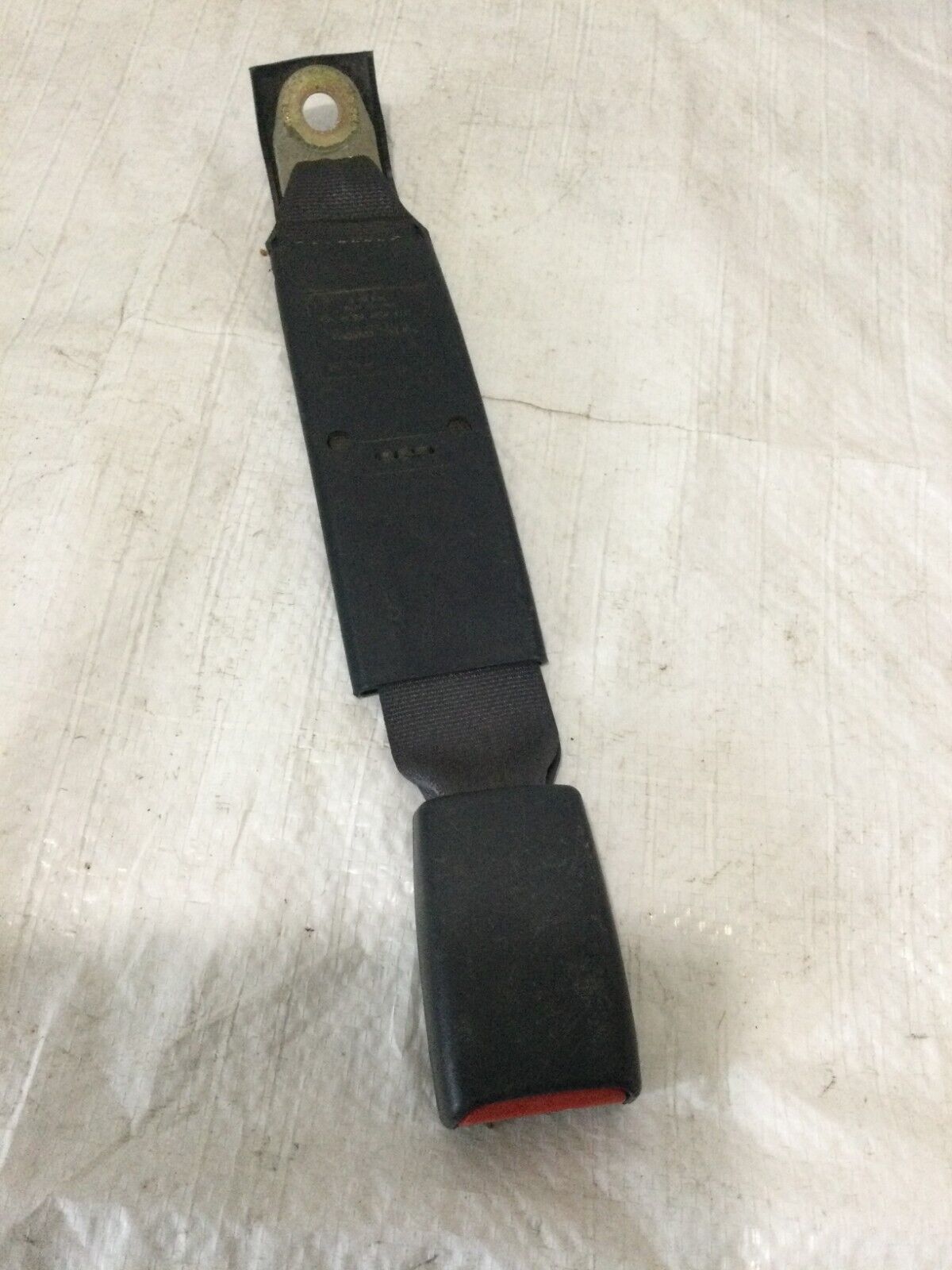 2005 Dodge Ram 1500 Rear Left Side  Seat Belt Buckle OEM
