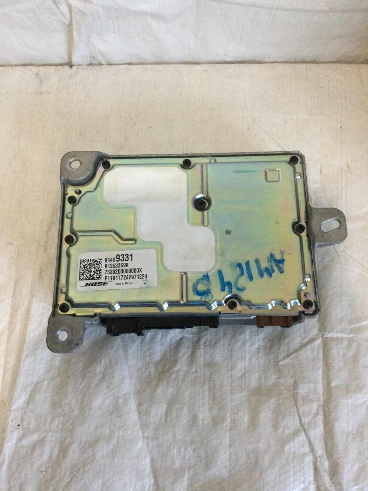 2019 GMC Sierra 1500 Audio Radio Amp Amplifier OEM 84499331