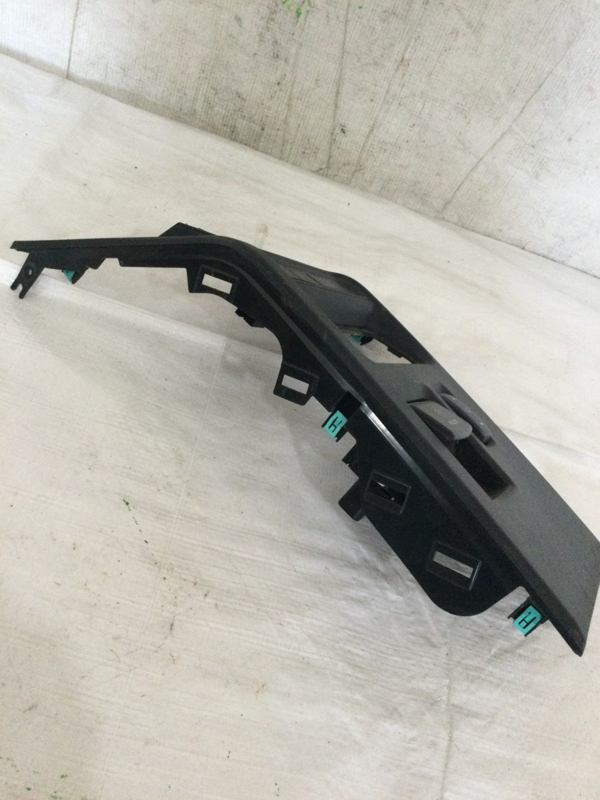 2023 Ford F150 F-150 Left Side Dash Trim OEM ML3B 15043D12 EF319W