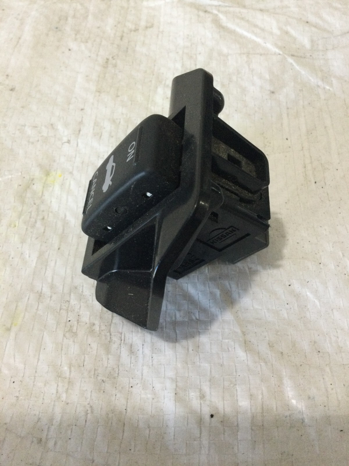 2006-2010 Infiniti M45 TrunK Release Switch OEM