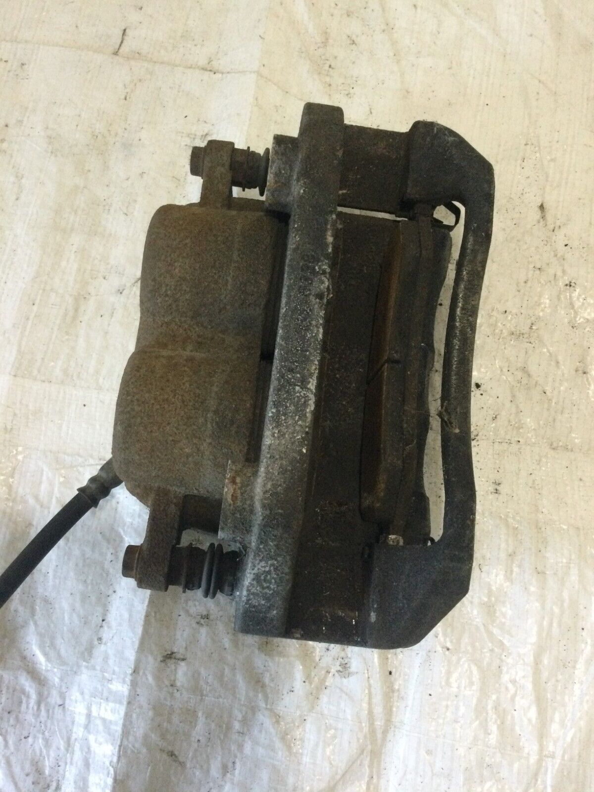 2017 Dodge Ram 1500  Front Right  Break Caliper   OEM