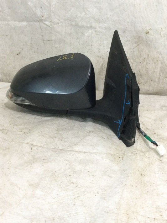 2014 Toyota Corolla Heated  Right Side View Door Mirror W/ Turn Signal OEM