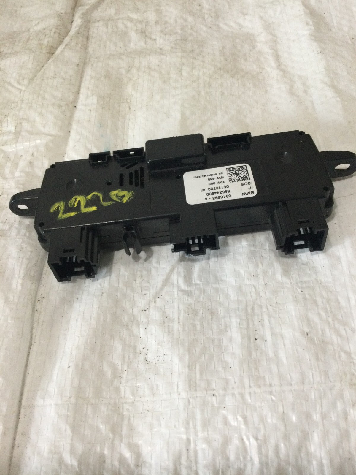 2004 BMW 745I Steering Wheel Control Module 6916693 OEM