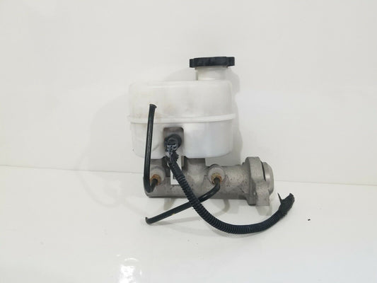 2007 GMC Sierra 1500 2500 3500 Classic Style Master Power Brake Cylinder OEM 