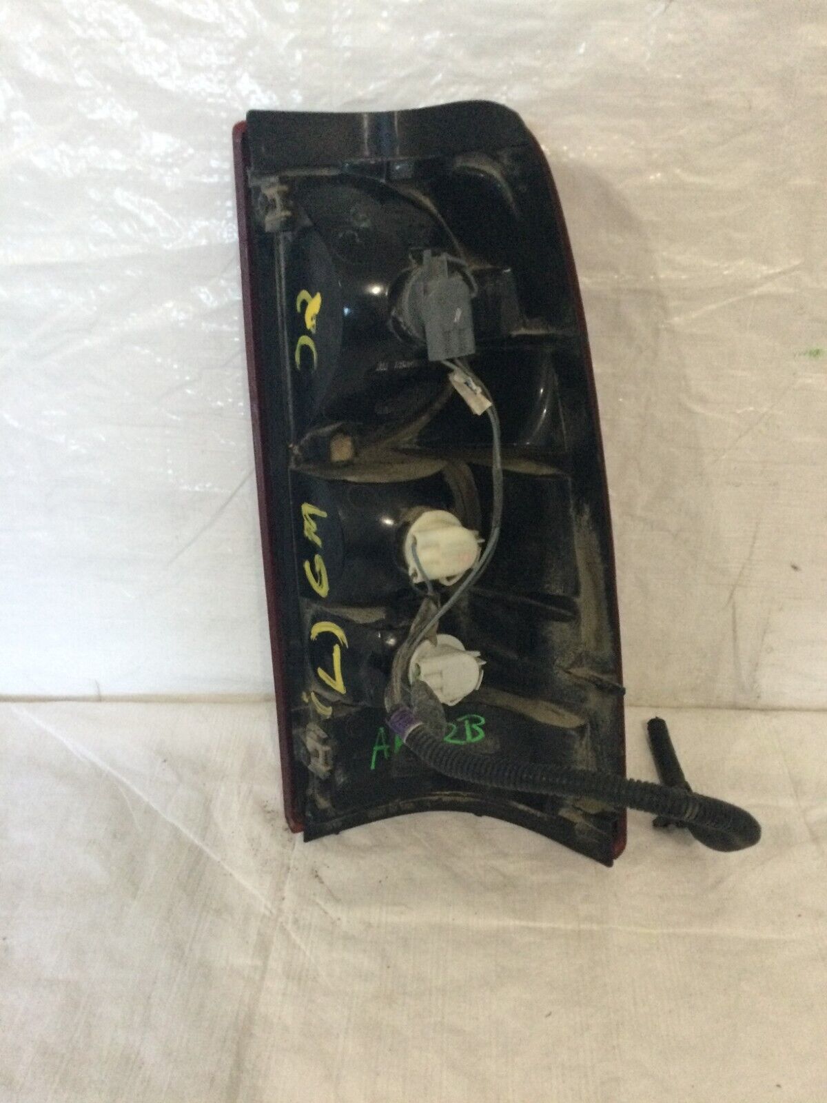 2001 GMC Sierra 1500 Tail Light Left Driver Side LH OEM