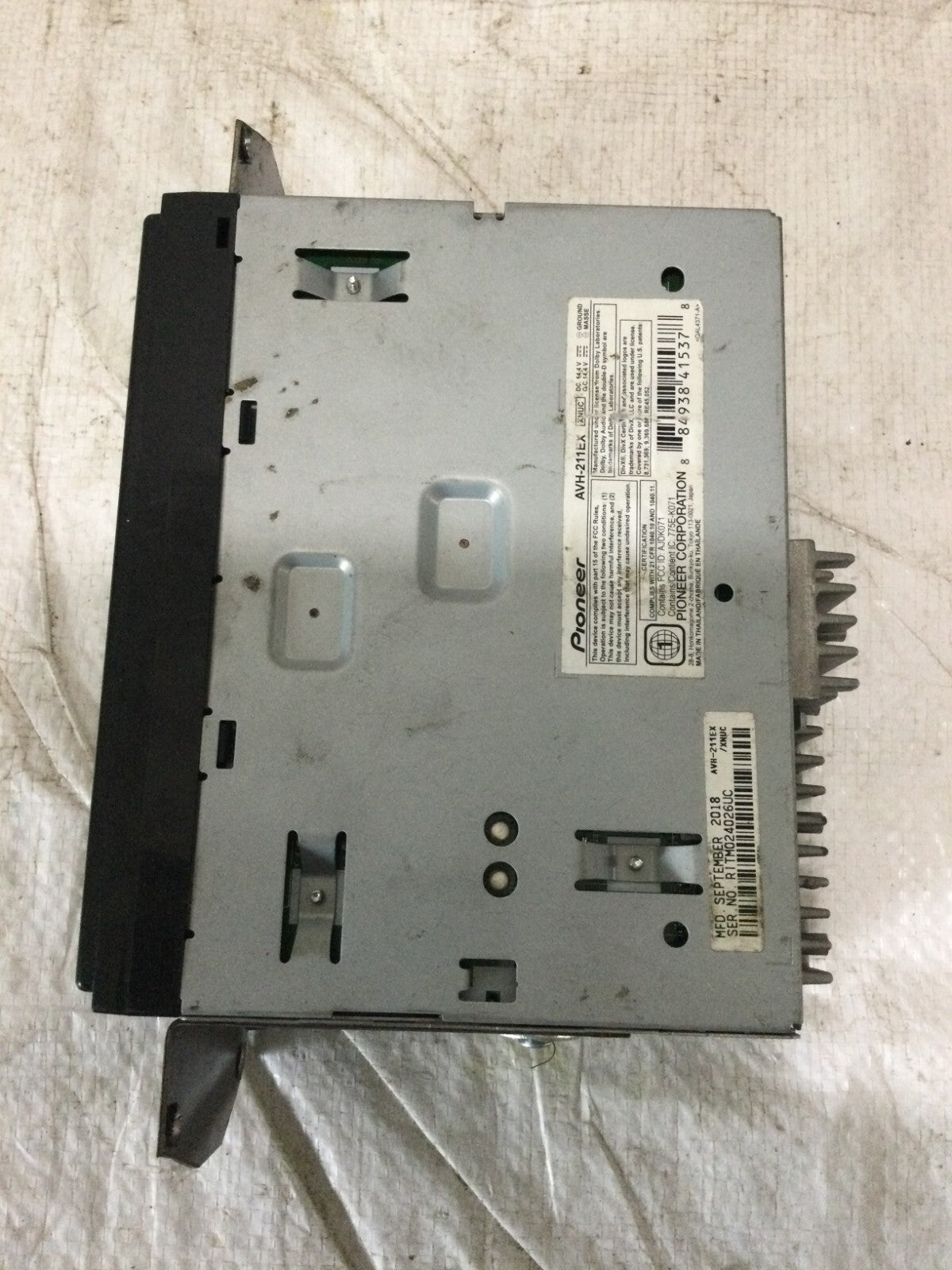 Pioneer AVH-211EX Double DIN 6.2" CD/DVD Stereo Receiver Bluetooth OEM