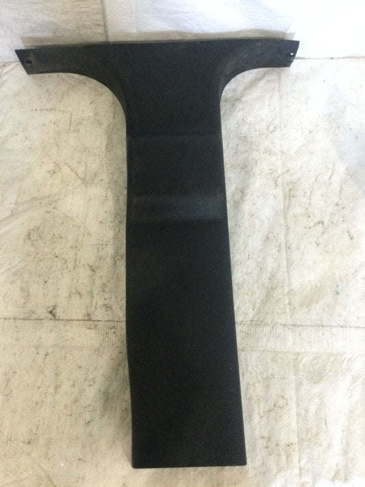 2010 Chevrolet Suburban 1500 Lower B Pillar LH Side Trim Interior 25888426 OEM.
