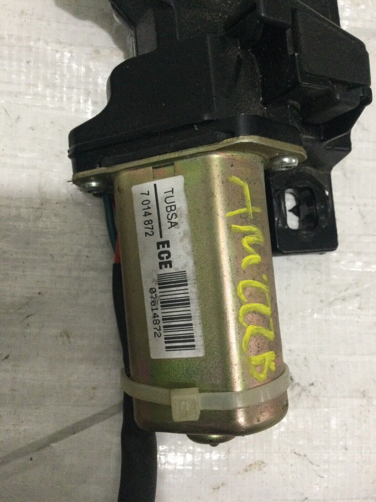 2004 BMW 7-Series Deck lid pull down motor engine OEM