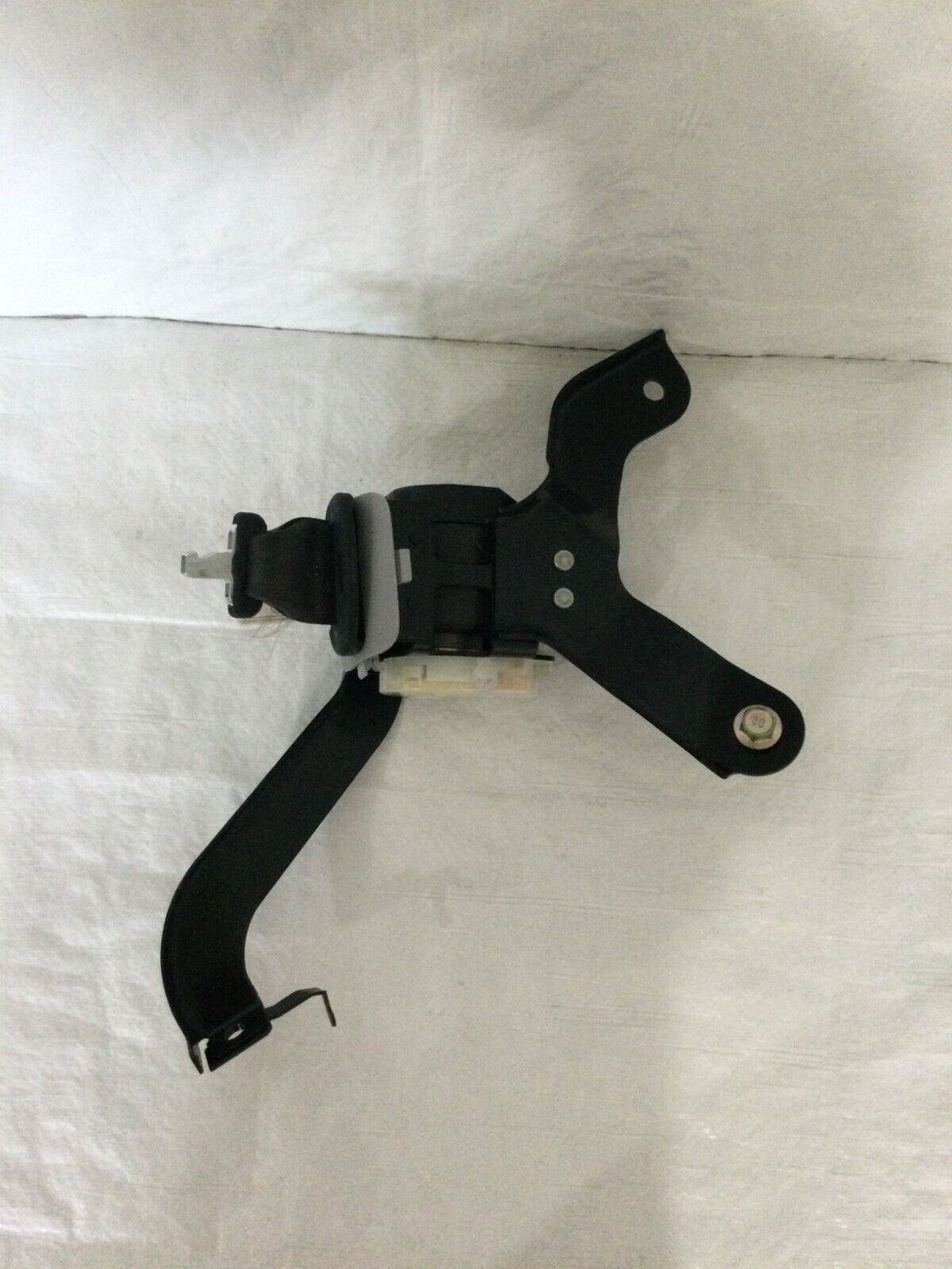 2007 Honda CR-V CRV Right Rear Roof Mounted Seat Belt Tensioner OEM
