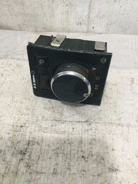 2010 Dodge Ram 3500 Head light Switch Control  04602880AA OEM