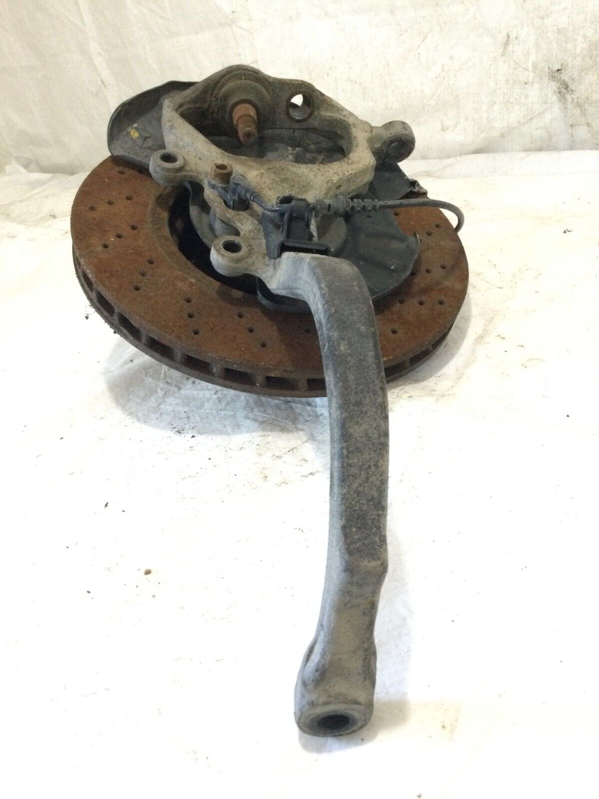 2004 Mercedes Benz S430 Front Right Spindle Knuckle Bearing Hub OEM RH