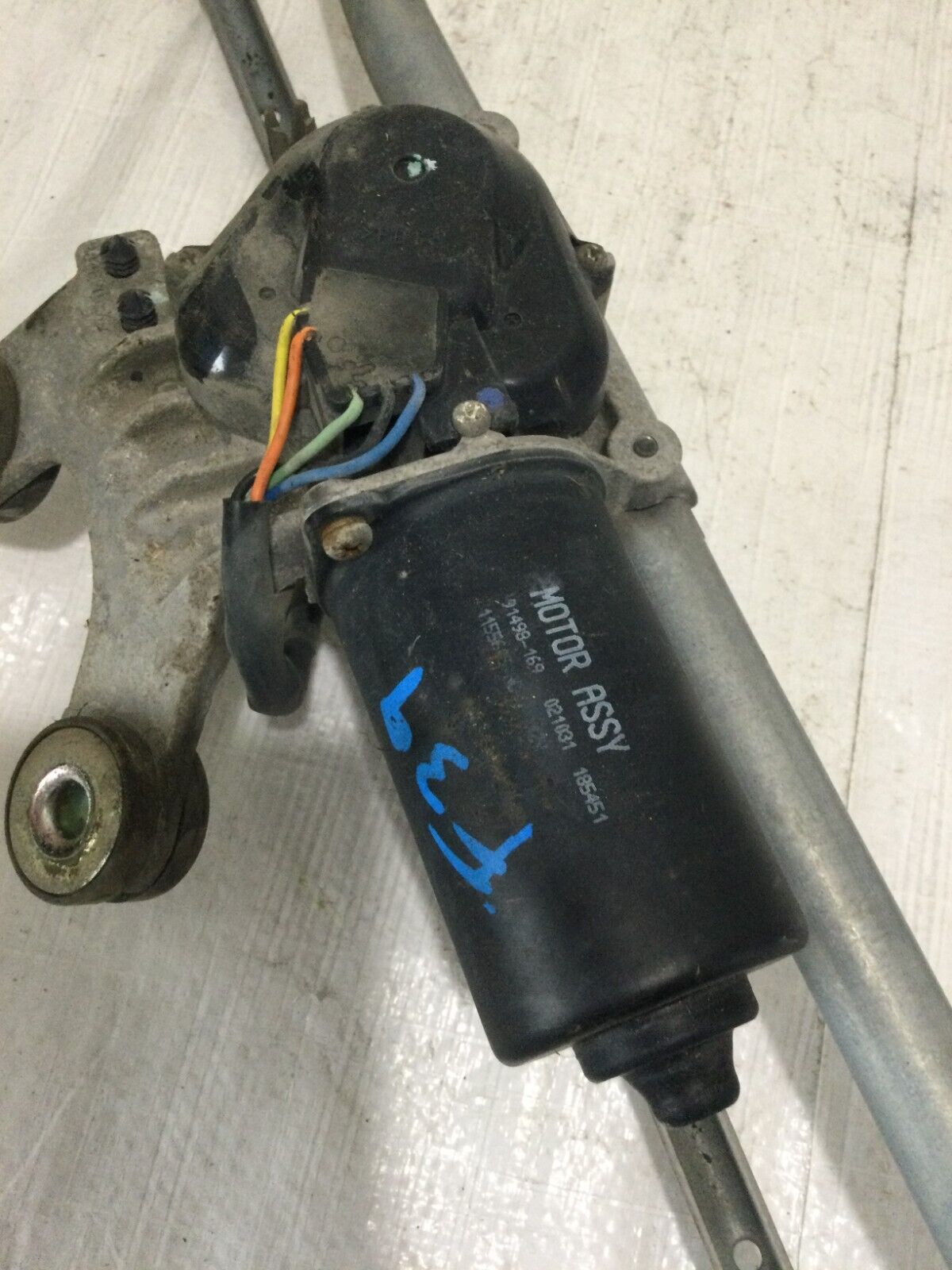 2003 Ddoge Ram 2500 Front Wiper Motor W/ Linkage OEM