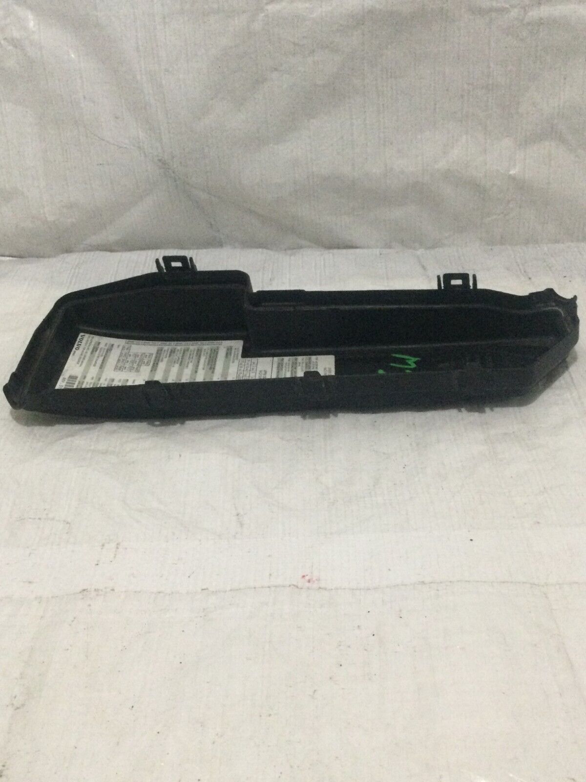 2004-2006 Volvo S60 Fuse Box Plastic Cover LID OEM 9494211