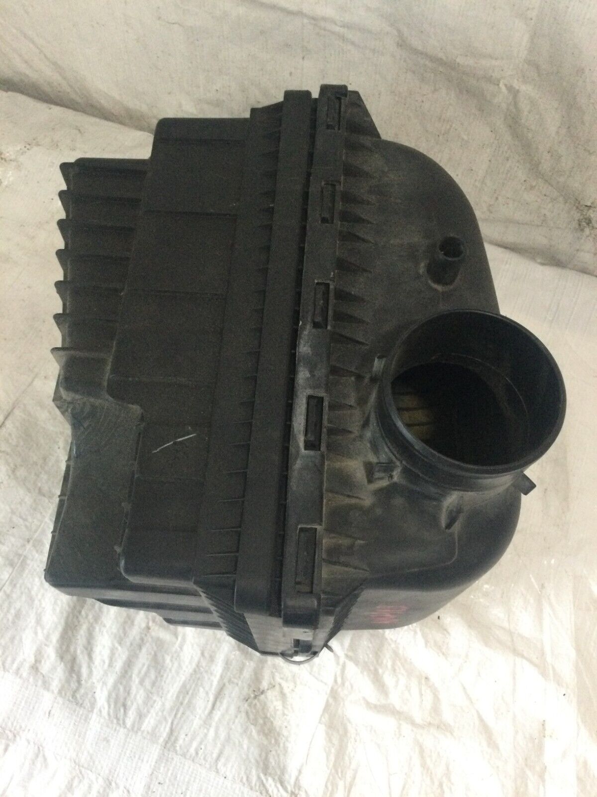 2006 Dodge Ram 1500 Air Cleaner Filter Box  5.7L  OEM