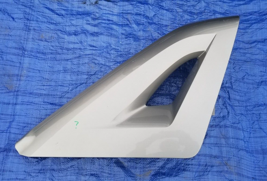 2003-2006 Cadillac Escalade EXT  Right Pass Side Outer Sail Panel Pillar OEM