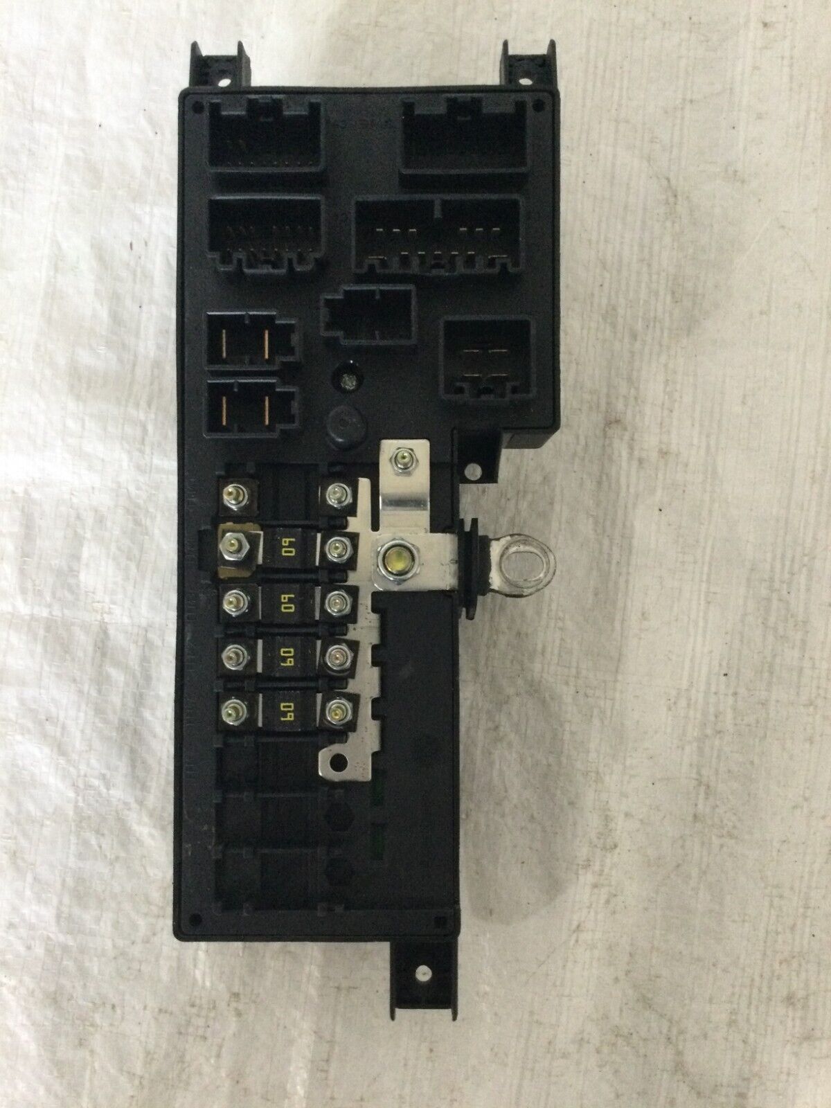 2004 Volvo S60 Control Fuse Box Module 518829007 OEM